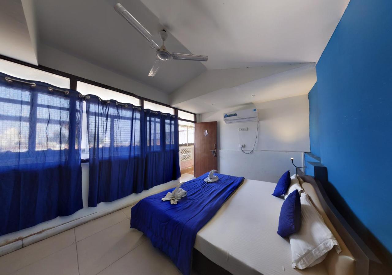 Joey'S Hostel Agra Агра Екстериор снимка