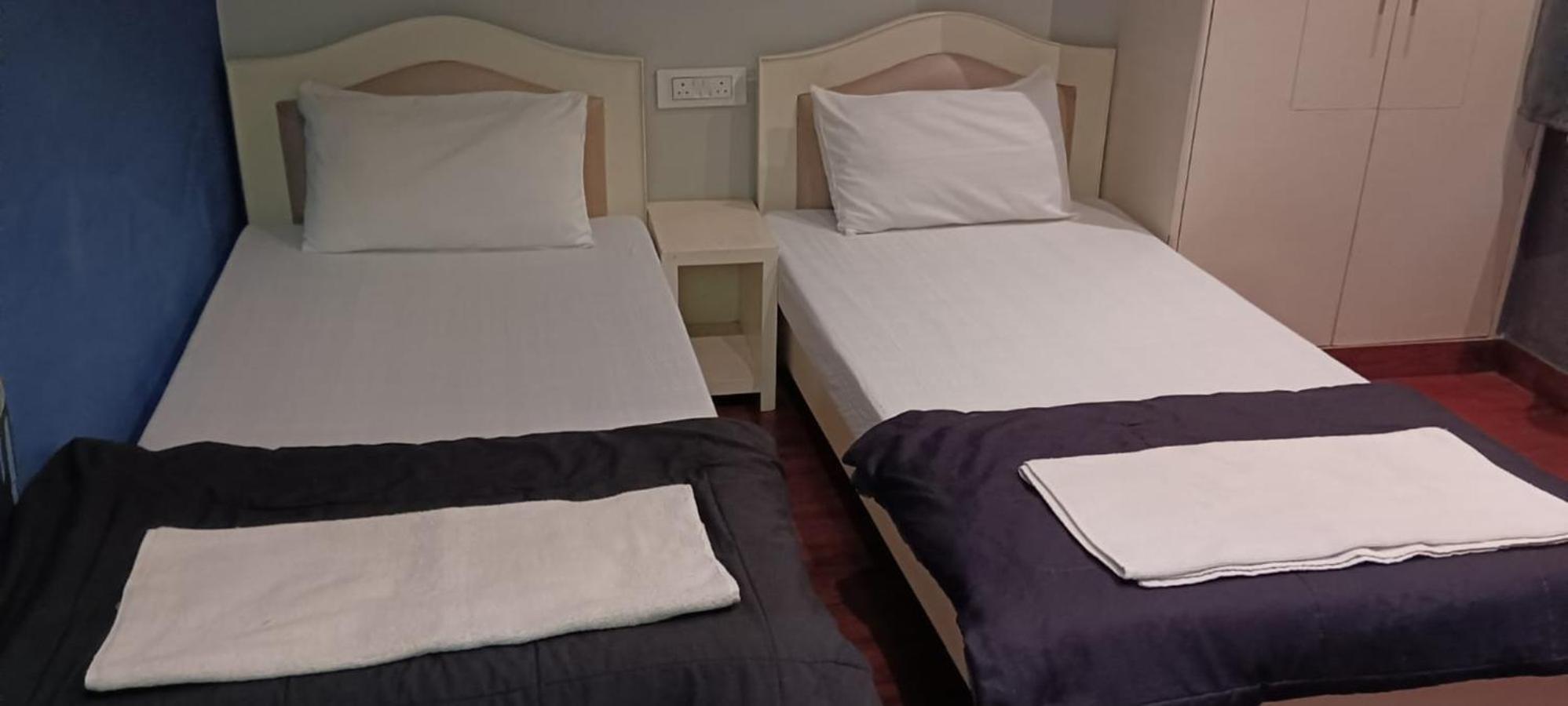 Joey'S Hostel Agra Агра Екстериор снимка
