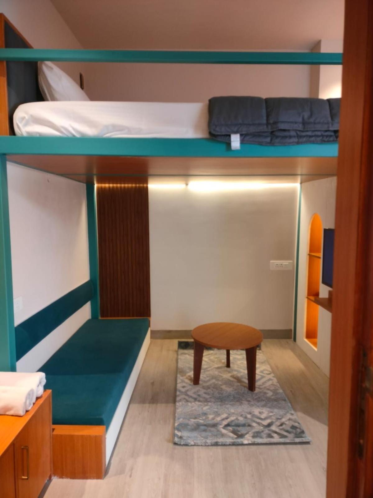 Joey'S Hostel Agra Агра Екстериор снимка